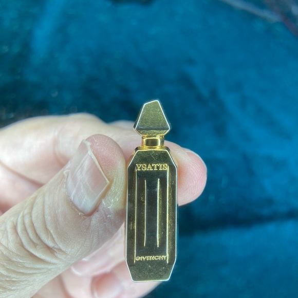 Vintage Givenchy pin signed Decat Paris - Picture 5 of 7